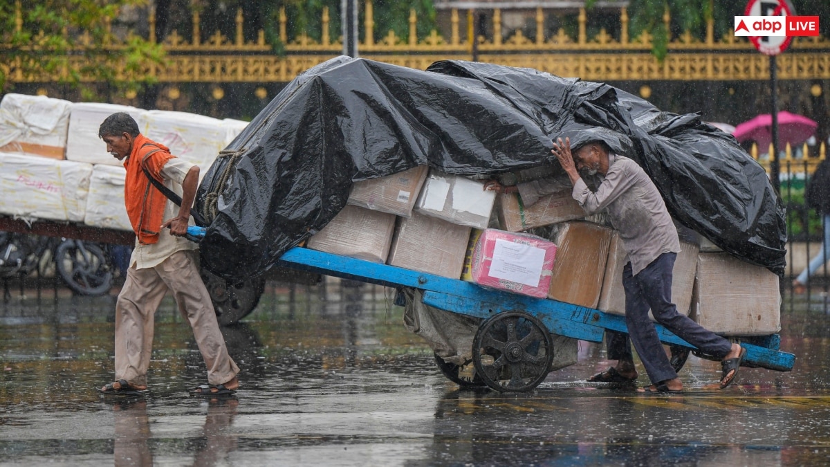 Mumbai Rain Updates: मुंबईकरों को अभी बारिश से नहीं मिलेगी राहत, ऑरेंज अलर्ट जारी, हाई टाइड की चेतावनी