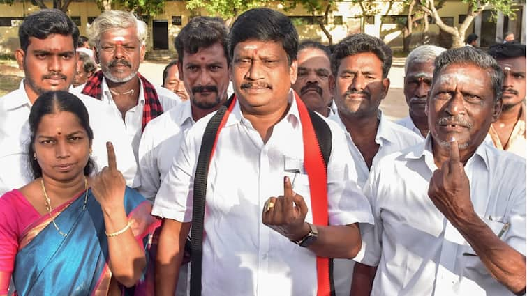 Vikravandi Bypoll Results Updates 2024 Anniyur Siva Wins Seat Stalin DMK AIADMK PMK BJP NTK Abinaya Vikravandi Bypoll Results: DMK Retains Seat As Anniyur Siva Defeats PMK, NTK Candidates