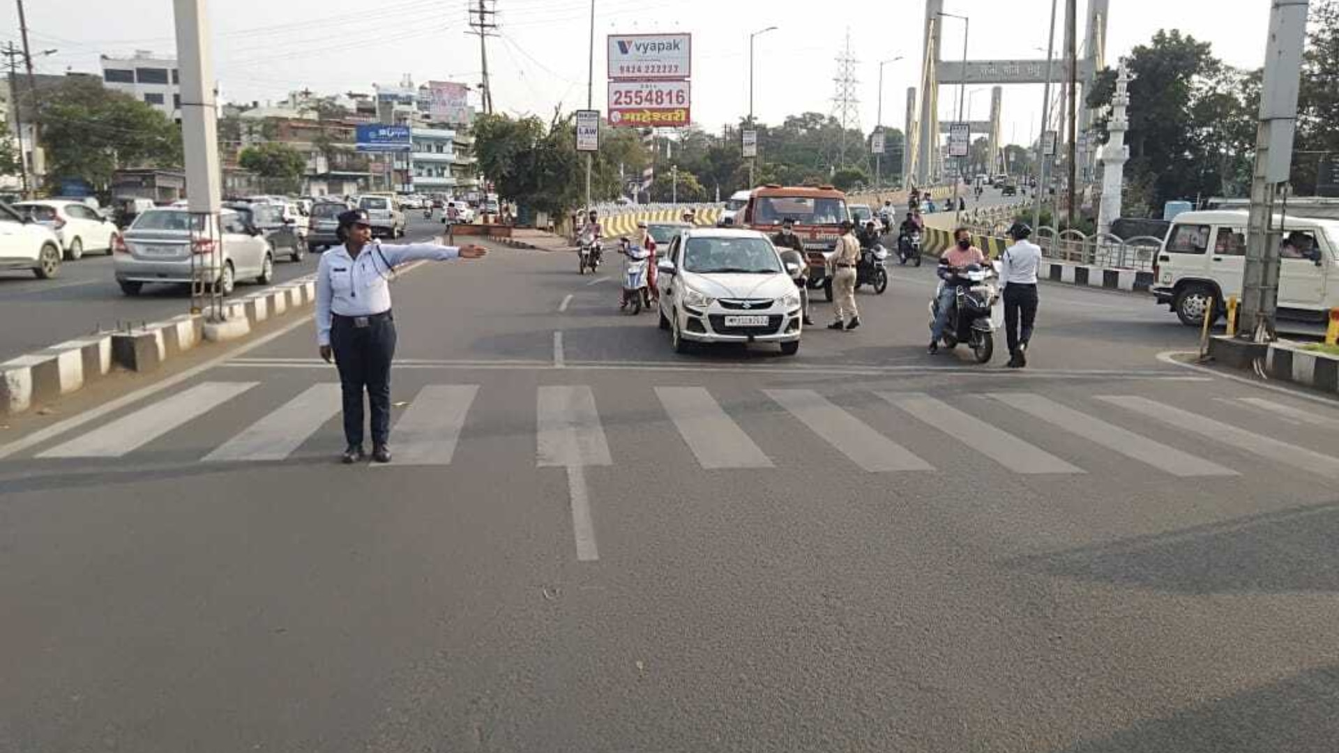 Bhopal Traffic Advisory: भोपाल वाले ध्यान दें! 14 जुलाई से 25 दिन तक बंद रहेंगे ये रास्ते, यहां मिलेगी पूरी जानकारी