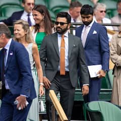 Photos: विंबलडन देखने पहुंचे रोहित शर्मा, सूट और काले चश्मे से लूटी महफिल; हिटमैन के आगे सब फेल!