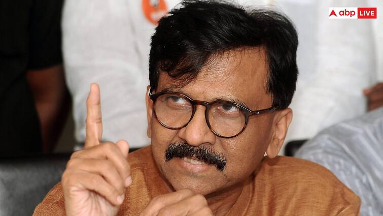 Shiv Sena UBT MP Sanjay Raut First Reaction on Samvidhan Hatya Divas Target PM Modi 'देश में आपातकाल इसलिए लगाया गया था क्योंकि...', संविधान हत्या दिवस को लेकर संजय राउत ने बोला हमला