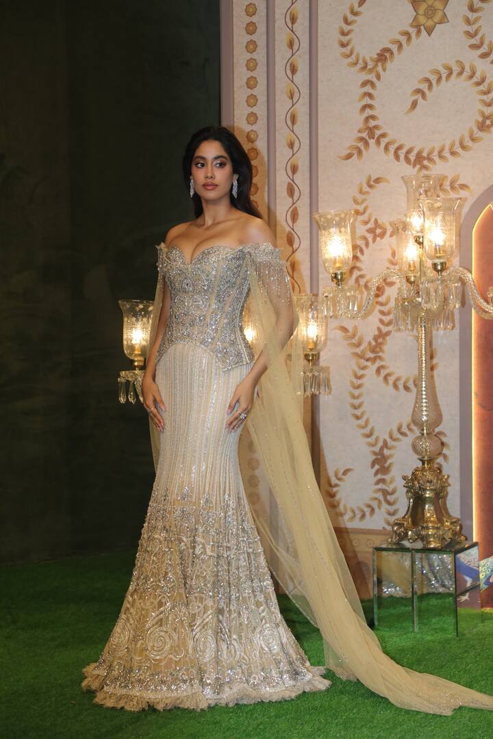 Janhvi Kapoor mesmerised in a beige outfit.