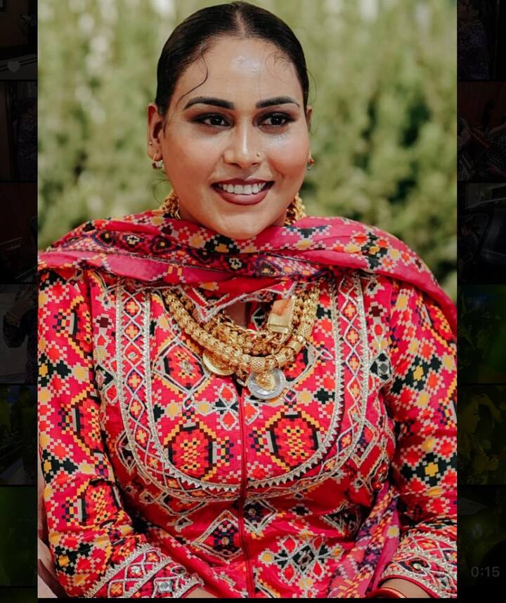 सिंगर अफसाना खान को चाकू उठाने और खुद को धमकी देने के बाद बिग बॉस 15 का घर छोड़ने के लिए कहा गया था. आखिरकार अफसाना को कन्फेशन रूम में बुलाया गया और बाद में शो से बाहर जाने के लिए कहा गया.