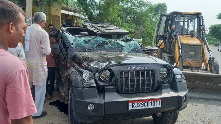 Road accident going for Parikrama of Govardhan in Deeg one died and three injured ann Deeg Accident: गोवर्धन परिक्रमा के लिए जाते समय भीषण सड़क हादसा, एक युवक की मौत, 3 घायल