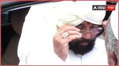 वारकरी पोषाखात पंढरपुरात मुख्यमंत्री शिंदें वारीत सहभागी, निळाबारायांच्या पालखीचे दर्शन घेत वारीचा घेतला आढावा