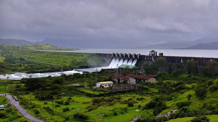 punw rain heavy rain in pavana dam area almost 4 percent increase in water storage in Pavana Pavana Dam Update: पवना धरण परिसरात पावसाचा जोर वाढला, पिंपरी चिंचवडकरांची तहान भागवणाऱ्या पवनातील जलसाठ्यात 3.94 टक्क्यांची वाढ