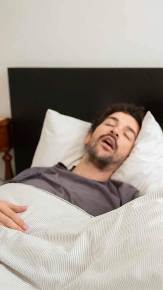 గురక ఎందుకు వస్తుందో తెలుసా?