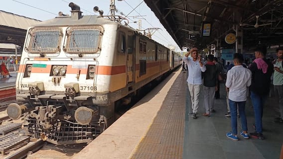 कानपुर-बांदा रूट पर 4 दिनों तक सभी ट्रेनें हुईं रद्द, दोहरीकरण के चलते लिया गया फैसला, जानें डिटेल कानपुर-बांदा रूट पर 4 दिनों तक सभी ट्रेनें हुईं रद्द, दोहरीकरण के चलते लिया गया फैसला, जानें डिटेल