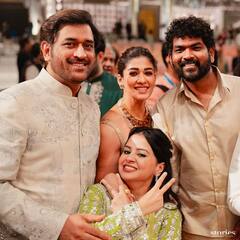 Nayanthara with MS Dhoni : అనంత్ అంబానీ పెళ్లిలో ధోనితో ఫోటో దిగిన నయనతార దంపతులు.. స్పెషల్ ఫోటోని ఫ్రేమ్ కట్టించి ఇంట్లో పెట్టుకుంటానన్న డైరక్టర్