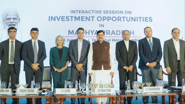 Investment Opportunities in MP:  सीएम मोहन यादव शनिवार को मुंबई में इन्वेस्टमेंट अपॉर्चुनिटी इन मध्य प्रदेश के कार्यक्रम में शामिल हुए. जिसमें भारत सहित विदेश से आए उद्योगपतियों ने हिस्सा लिया.