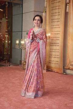 Anant-Radhika Wedding Reception: 'शादी का घर है, माफ कर देना...' नीता अंबानी ने मीडिया के आगे क्यों जोड़े हाथ?