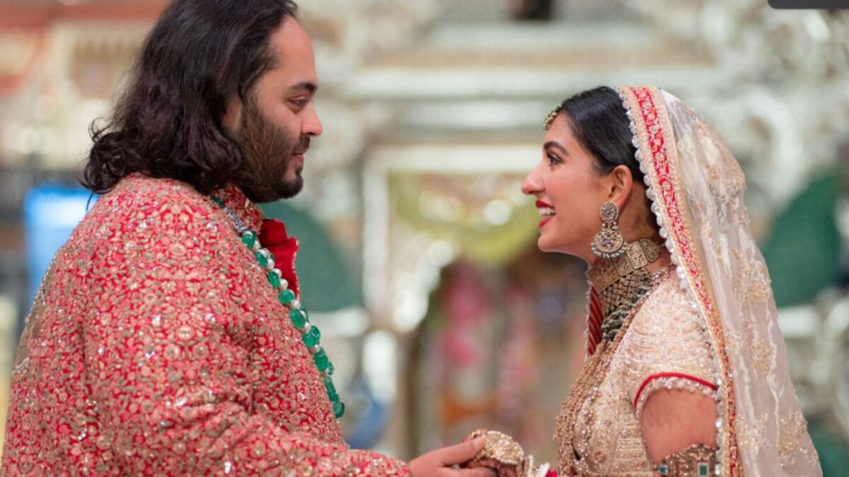 Anant-Radhika Wedding: Eminent Personalities Dress To The Nines As They Attend Shubh Ashirwad Ceremony