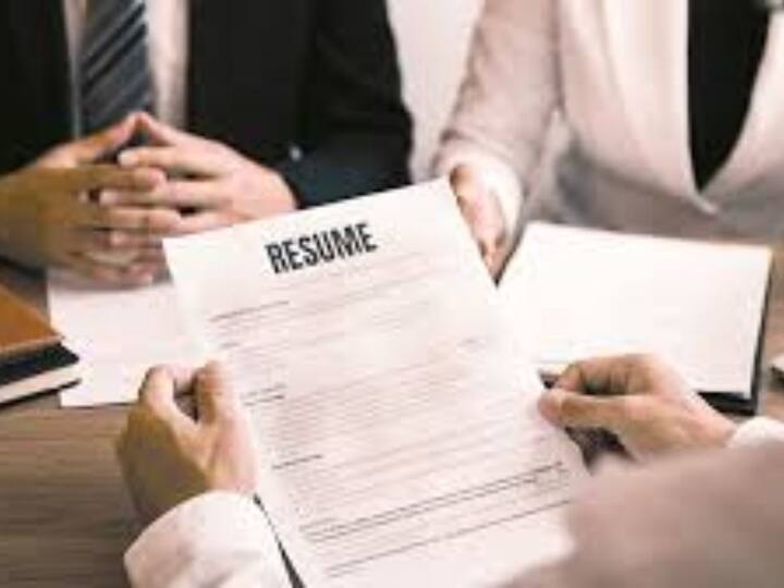 ਸਰਕਾਰ ਨੇ ਡਾਕ ਵਿਭਾਗ ਵਿੱਚ 35 ਹਜ਼ਾਰ ਅਸਾਮੀਆਂ ਲਈ ਭਰਤੀ ਦਾ ਐਲਾਨ ਕੀਤਾ ਹੈ। 10ਵੀਂ ਪਾਸ ਉਮੀਦਵਾਰ ਵੀ ਇਸ ਲਈ ਅਪਲਾਈ ਕਰ ਸਕਦੇ ਹਨ।