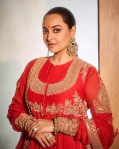 अनंत-राधिका के 'आशीर्वाद सेरेमनी' में पति जहीर संग पहुंची Sonakshi Sinha, तस्वीरों में देखें दोनों की केमिस्ट्री