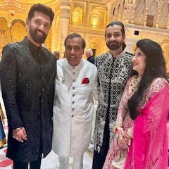 चिराग पासवान ने दिखाई अनंत-राधिका की शुभ आशीर्वाद सेरेमनी की झलक, जाहन्वी और अर्जुन कपूर संग दिए पोज