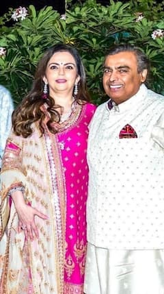 मुकेश अंबानी से शादी के अगले ही साल स्कूल में पढ़ाती थीं नीता अंबानी, 800 रुपये सैलरी का ऐसे करती थीं इस्तेमाल