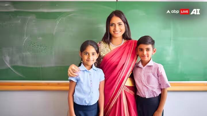હવે ઓનલાઈન અરજી કરવાની છેલ્લી તારીખ લંબાવીને 19મી જુલાઈ કરવામાં આવી છે. આવી સ્થિતિમાં ઓફલાઈન અરજીઓ મોકલવાની છેલ્લી તારીખ 24 જુલાઈ કરવામાં આવી છે જે પહેલા 17 જુલાઈ હતી.