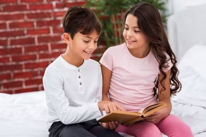 ઘણી વખત નાની-નાની બાબતો પર ભાઈ-બહેન વચ્ચેના સંબંધોમાં ખટાશ આવી જાય છે.