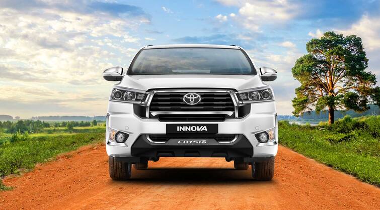 toyota-innova-crysta-cheapest-model-starting-price-under-20-lakh-car-on-emi-calculator-down-payment Toyota Innova Crystaના સૌથી સસ્તા મોડેલની કિંમત કેટલી છે, તેને ખરીદવા માટે કેટલી EMI ચૂકવવી પડશે?