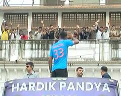 Hardik Pandya: เชตเชกเซเชฆเชฐเชพเชฎเชพเช เชนเชพเชฐเซเชฆเชฟเช เชชเชเชกเซเชฏเชพเช เชฏเซเชเซเชฏเซ เชเซ20 เชตเชฐเซเชฒเซเชกเชเชช เชเซเชคเชจเซ เชตเชฟเชเชเชฐเซ เชฐเซเชก เชถเซ, เชเซเช เชคเชธเชตเซเชฐเซ