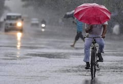 Gujarat Rain: અમદાવાદ શહેરમાં ગાજવીજ સાથે વરસશે મેઘરાજા, જાણો હવામાન વિભાગની આગાહી