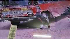 पायाला लागल्याने लंगडत बस स्टँडला आला, एसटी अचानक सुरू झाली आणि चाकाखाली येऊन तरुणाचा मृत्यू; पुण्यातील घटना