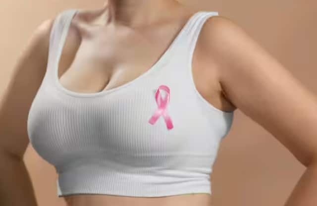 Breast cancer: Breast cancer can also be a serious cause of breast enlargement. If you notice pain, lumps or any unusual changes in your breast, consult a doctor immediately. If breast cancer is detected in time, it is treatable.