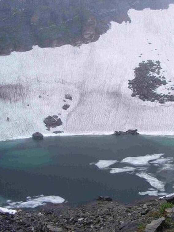 कंकालों से भरी पड़ी है उत्तराखंड की ये खूबसूरत झील