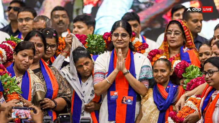 Anupriya Patel: आईडिया एक्सचेंज प्रोग्राम में केंद्रीय मंत्री अनुप्रिया पटेल ने कहा कि जमीनी कार्यकर्ताओं में नाराजगी थी. क्योंकि, उन्हें प्रशासन और पुलिस के साथ कुछ झड़पें झेलनी पड़ती थीं.