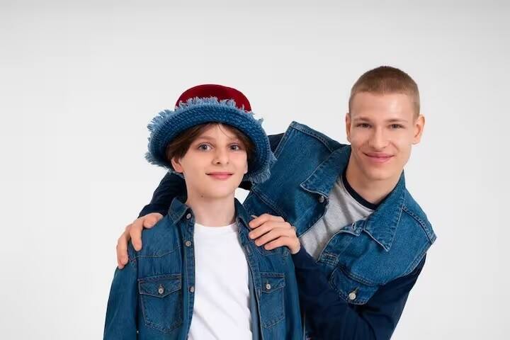 તમારે એકબીજાની પસંદ અને નાપસંદને સમજવું જોઈએ. કારણ કે અલગ-અલગ પસંદગીના કારણે ભાઈ-બહેન વચ્ચે ઝઘડા થવા લાગે છે.