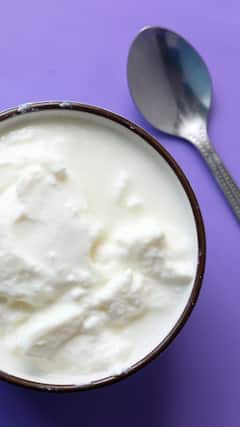 રોજ એક વાટકી દહીંના સેવનથી થશે 2 મોટા ફાયદા