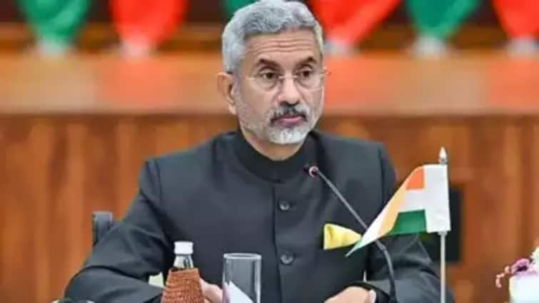 Foreign Minister Jaishankar said India relations with China are bad no third country is needed for solution India China Relations : भारत के विदेश मंत्री का बयान, चीन से भारत के संबंध खराब, समाधान के लिए तीसरे देश की जरूरत नहीं