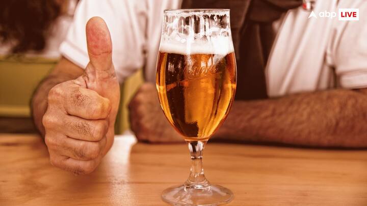 बियर, व्हिस्की और वोदका पीने के शौकीन कई लोग होते हैं, लेकिन क्या आप जानते हैं कि सबसे ज्यादा क्या पिया जाता है?