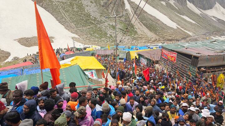 সমুদ্রপৃষ্ঠ থেকে এটিও ১০ হাজারেরও বেশি ফুট উপরে অবস্থিত। তীব্র শীতে প্রতিকূল আবহাওয়ার জন্য এটি বন্ধ রাখা হয়।