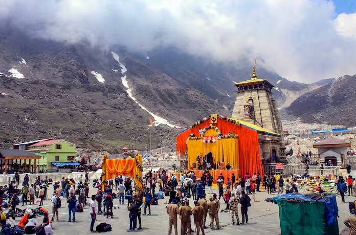 16 જુલાઈ, 2024ના રોજ પત્રકારો સાથે વાતચીત કરતી વખતે તેમણે કહ્યું હતું કે, તમે લોકો આ મુદ્દો કેમ ઉઠાવતા નથી?