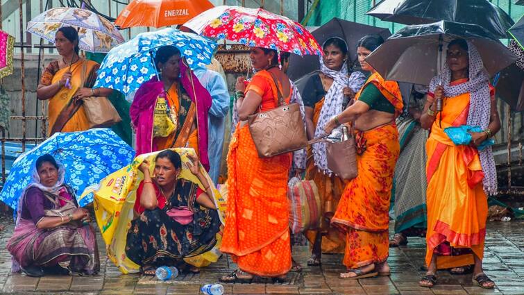 महाराष्ट्र पर फिर आएगी आफत! रेड अलर्ट, दिल्ली-यूपी पंजाब समेत देशभर का तूफानी बारिश वाला मौसम