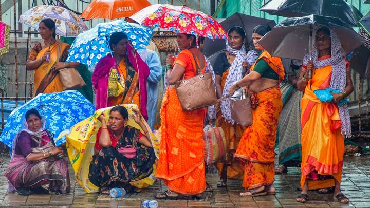 मौसम विभाग ने कहा कि प्रायद्वीपीय और उसे सटे मध्य भारत में मानसून की सक्रिय होने की संभावना है. ऐसे में मध्य भारत के क्षेत्रों में आने वाले दिनों में बारिश होने की संभावना है.