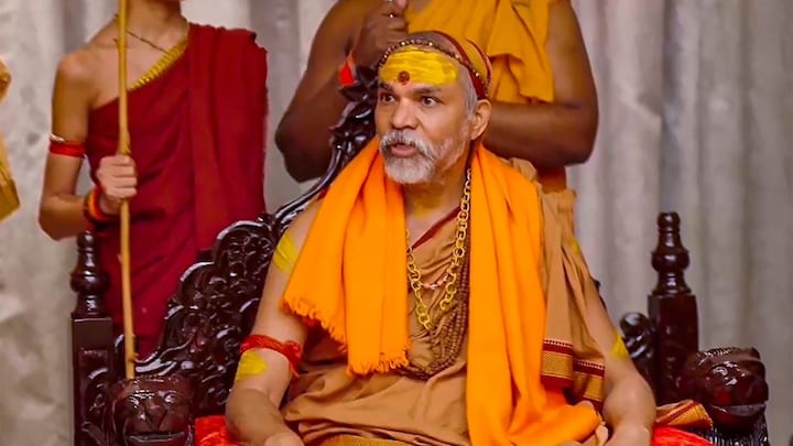 Shankaracharya On Tirupati Laddu: તિરુપતિ લાડુના મામલાને લઈને શંકરાચાર્ય અવિમુક્તેશ્વરાનંદે પણ મોટું નિવેદન આપી દીધું છે. તેમણે કહ્યું છે કે સરકારો આવી વસ્તુઓને પ્રોત્સાહન આપે છે.