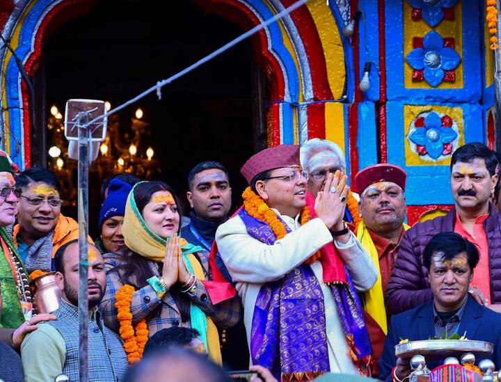 इस बीच, 15 जुलाई को उत्तराखंड के मुख्यमंत्री पुष्कर सिंह धामी ने कहा कि ज्योतिर्लिंग एक है, स्थान एक है. वह दूसरी जगह नहीं हो सकता.