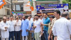 Delhi BJP Protest: 'बिजली सरचार्ज के नाम पर दिल्ली की...', AAP सरकार पर वीरेंद्र सचदेवा का आरोप