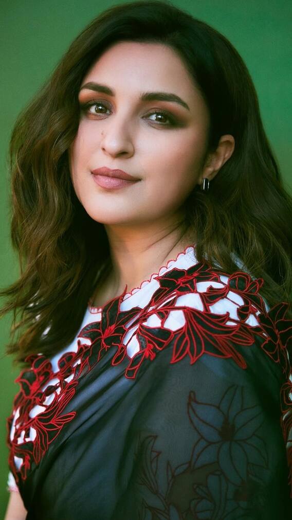 इस एक्ट्रेस ने 18 की उम्र में किया था पहली बार किस