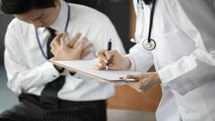 Lifestyle: છાતીમાં સતત થતી હોય બળતરા તો થઈ જાવ સાવધાન, આ ગંભીર બીમારીનો હોઈ શકે છે સંકેત