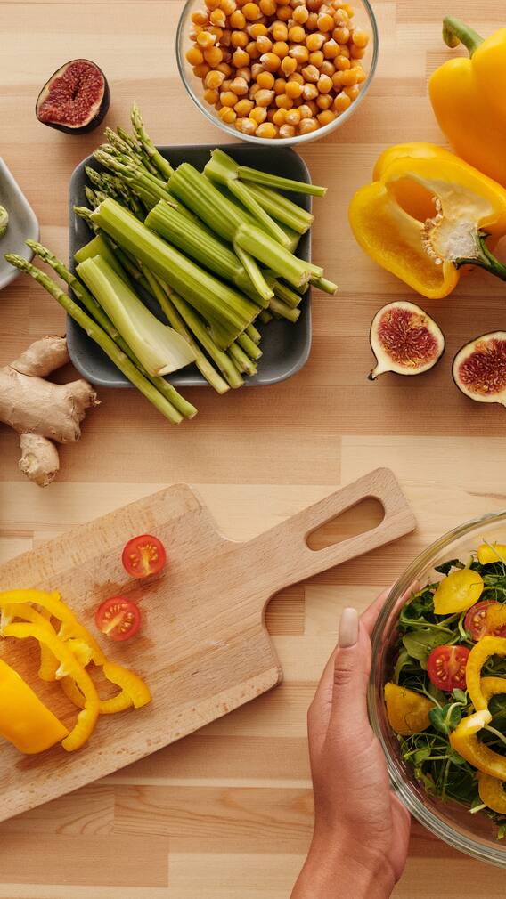 Top 10 Foods Rich In Vitamin B12 You Should Include In Your Diet