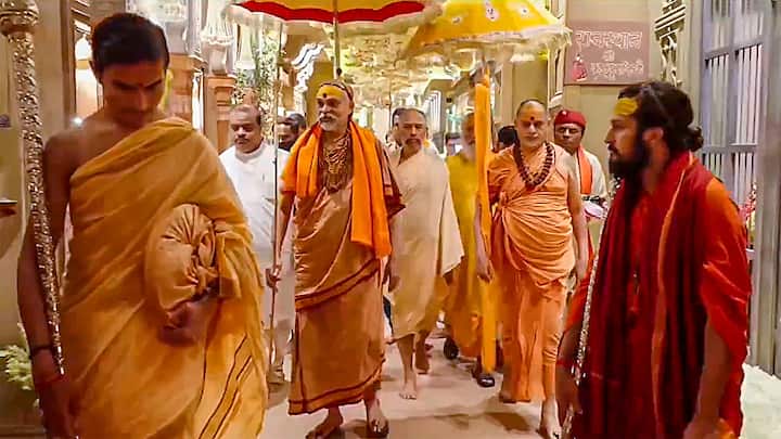 स्वामी अविमुक्तेश्वरानंद बोले कि केदारं हिमवत पृष्ठे. यानी केदारनाथ हिमालय में है. जब पता साफ है, तब आप लोकेशन क्यों बदलना चाहते हैं?