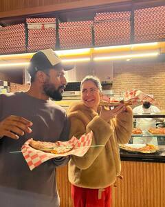 Katrina Kaif के बर्थडे पर रोमांटिक तस्वीरें शेयर कर Vicky Kaushal ने बरसाया प्यार, बोले - ‘ये लाइफ का फेवरेट पार्ट है’