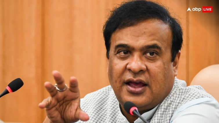 Himanta Biswa Sarma says Muslim Population rise to 40 percent in Assam Changing demography big issue Assam Demography: 'असम में 40 फीसदी हो गई है मुस्लिम आबादी', CM हिमंत बिस्व सरमा का चौंकाने वाला दावा