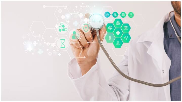 सेलेक्शन के लिए इंटरव्यू आयोजित किया जाएगा. इसकी तारीख बाद में जारी होगी. अगर आवेदन करने वाले कैंडिडेट्स की संख्या ज्यादा होती है तो लिखित परीक्षा भी आयोजित की जा सकती है.