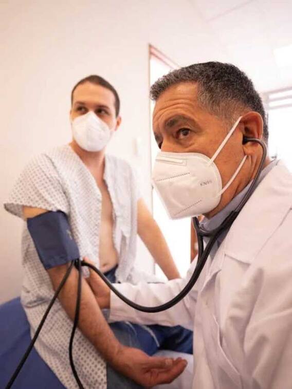 क्या कॉफी पीने से बीपी बढ़ता है?