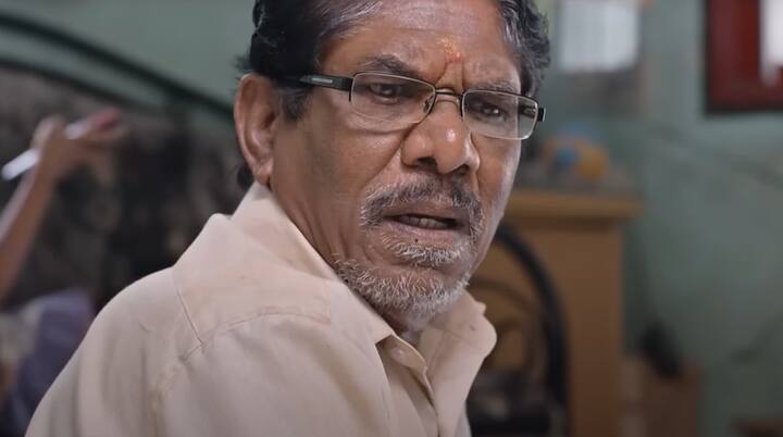 2013 ஆம் ஆண்டு சுசீந்திரன் இயக்கிய பாண்டிய நாடு படத்தில் விஷாலுக்கு அப்பாவாக பாரதிராஜா நடித்து இருந்தார்.