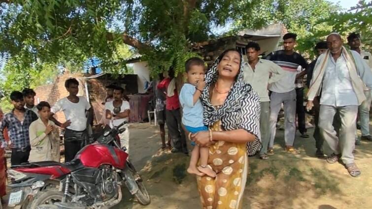 Agra a man married for second time while still having his first wife Attempt suicide by Fire ann आगरा: पहली पत्नी के होते शख्स की दूसरी शादी, बेटे सहित महिला ने की आत्मदाह की कोशिश, केस दर्ज